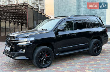 Внедорожник / Кроссовер Toyota Land Cruiser 2008 в 