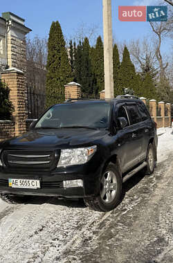Внедорожник / Кроссовер Toyota Land Cruiser 2011 в 