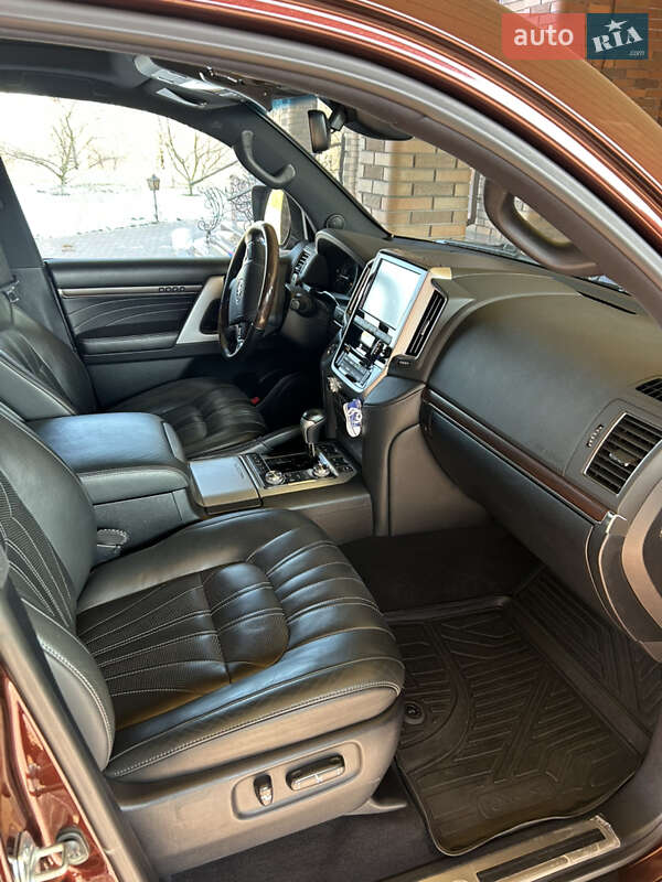 Внедорожник / Кроссовер Toyota Land Cruiser 2019 в Кролевце