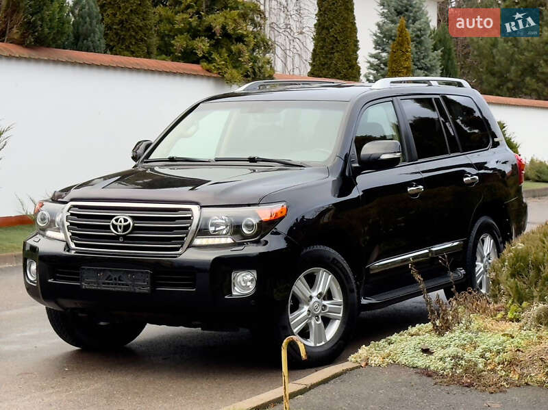 Позашляховик / Кросовер Toyota Land Cruiser 2014 в Рівному