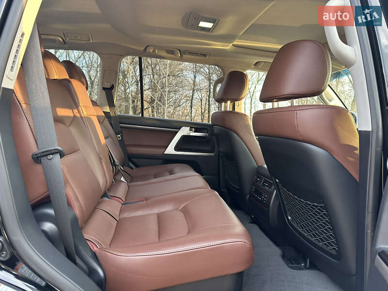 Внедорожник / Кроссовер Toyota Land Cruiser 2016 в Днепре