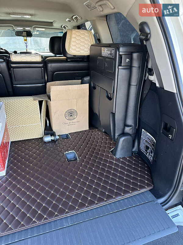 Внедорожник / Кроссовер Toyota Land Cruiser 2013 в Житомире