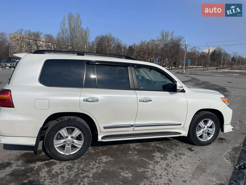 Позашляховик / Кросовер Toyota Land Cruiser 2014 в Запоріжжі