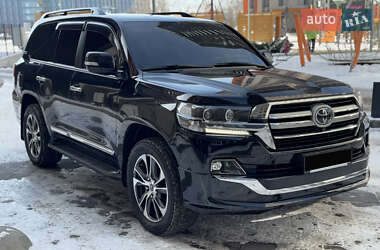 Внедорожник / Кроссовер Toyota Land Cruiser 2020 в Киеве