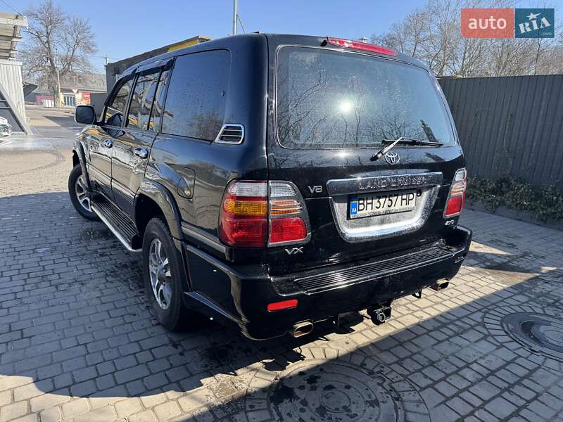 Внедорожник / Кроссовер Toyota Land Cruiser 2001 в Измаиле