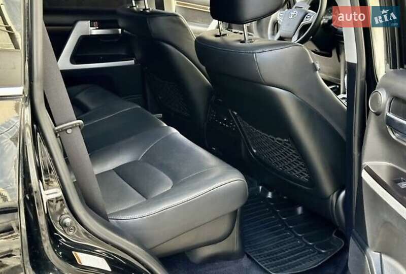 Внедорожник / Кроссовер Toyota Land Cruiser 2016 в Запорожье