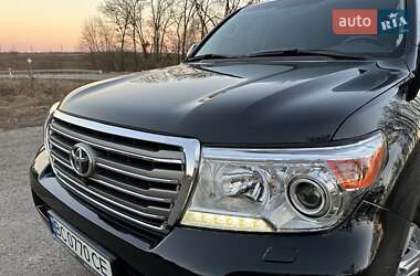 Внедорожник / Кроссовер Toyota Land Cruiser 2012 в Львове