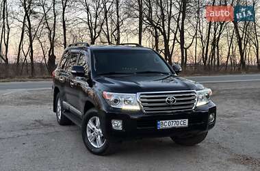 Позашляховик / Кросовер Toyota Land Cruiser 2012 в Львові