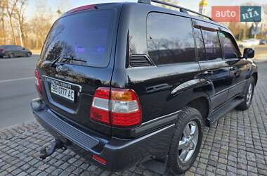 Внедорожник / Кроссовер Toyota Land Cruiser 2006 в Киеве