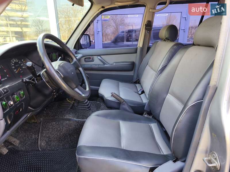 Позашляховик / Кросовер Toyota Land Cruiser 1994 в Дніпрі