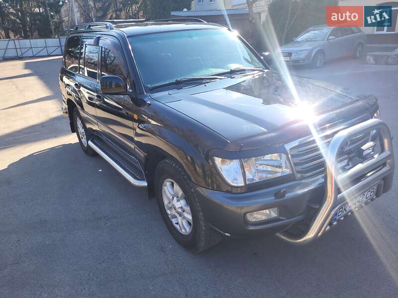 Toyota Land Cruiser 2005