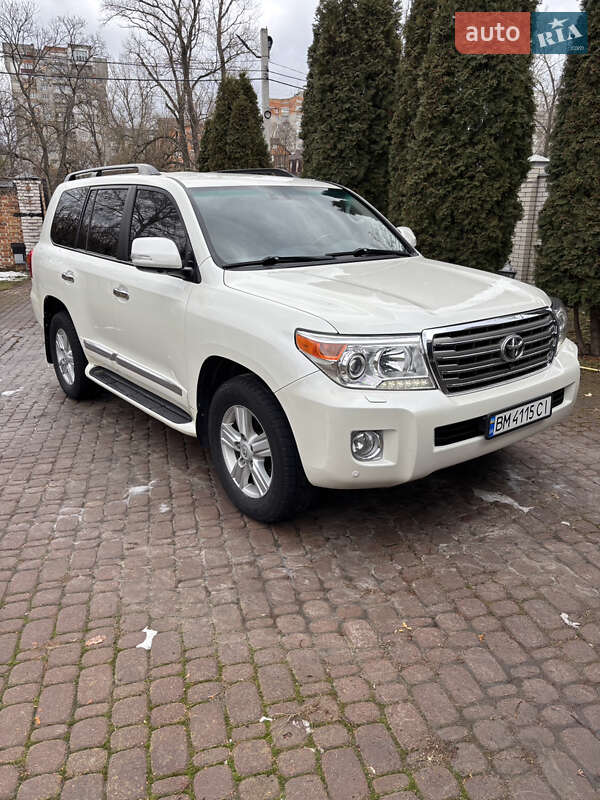 Внедорожник / Кроссовер Toyota Land Cruiser 2013 в Сумах