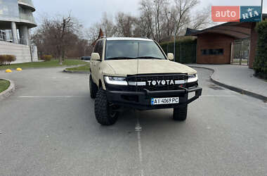 Внедорожник / Кроссовер Toyota Land Cruiser 2001 в Киеве