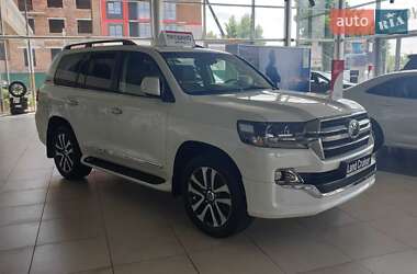 Внедорожник / Кроссовер Toyota Land Cruiser 2019 в Хмельницком