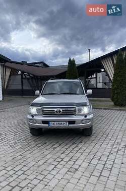 Внедорожник / Кроссовер Toyota Land Cruiser 2003 в Косове