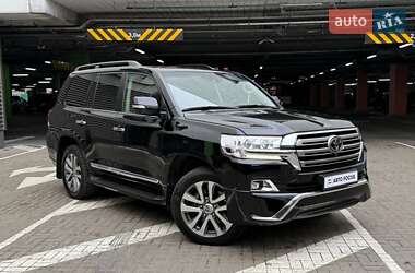 Позашляховик / Кросовер Toyota Land Cruiser 2017 в Києві