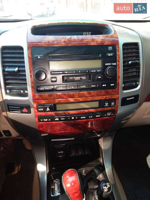 Внедорожник / Кроссовер Toyota Land Cruiser 2007 в Самборе