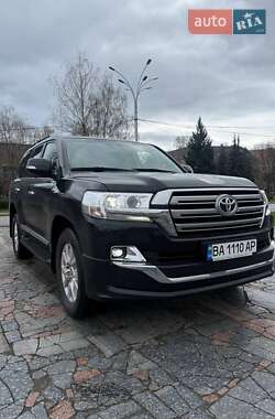Позашляховик / Кросовер Toyota Land Cruiser 2020 в 
