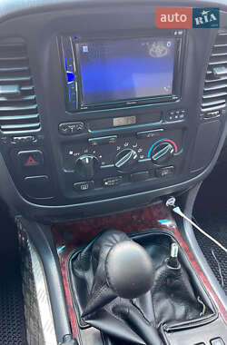 Позашляховик / Кросовер Toyota Land Cruiser 1999 в 