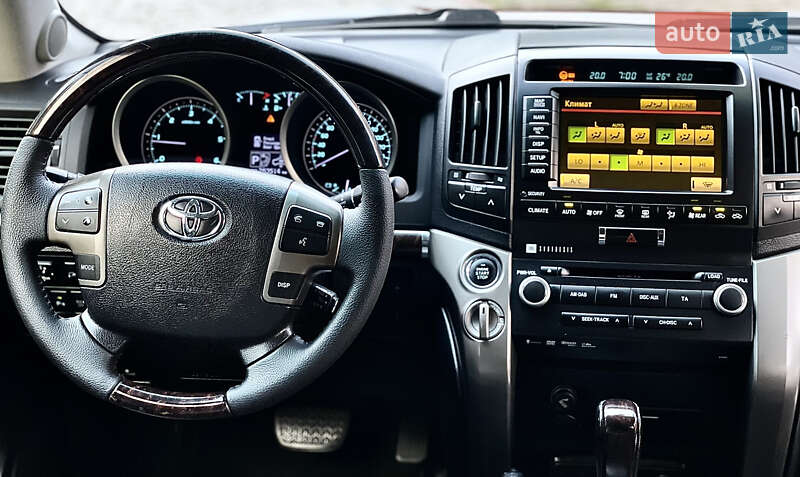 Позашляховик / Кросовер Toyota Land Cruiser 2011 в Вінниці