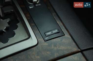 Внедорожник / Кроссовер Toyota Land Cruiser 2008 в 