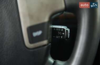 Внедорожник / Кроссовер Toyota Land Cruiser 2008 в 