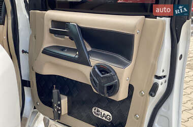 Внедорожник / Кроссовер Toyota Land Cruiser 2014 в 