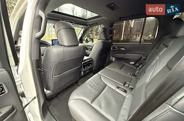 Позашляховик / Кросовер Toyota Land Cruiser 2023 в 
