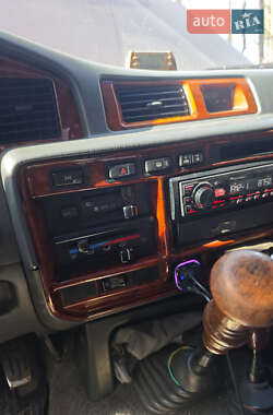 Внедорожник / Кроссовер Toyota Land Cruiser 1996 в 