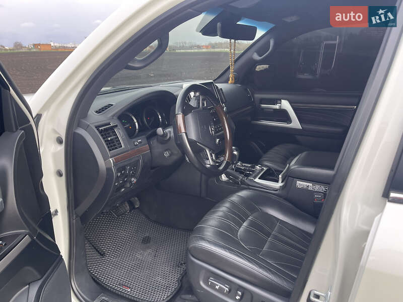 Внедорожник / Кроссовер Toyota Land Cruiser 2020 в Сумах