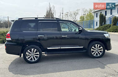 Внедорожник / Кроссовер Toyota Land Cruiser 2016 в 