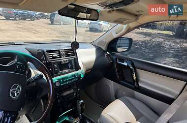 Внедорожник / Кроссовер Toyota Land Cruiser 2010 в 