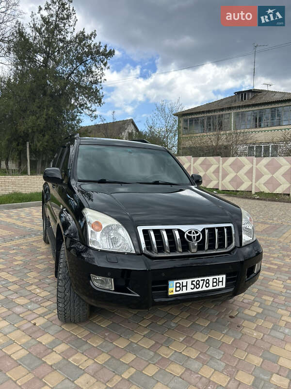 Позашляховик / Кросовер Toyota Land Cruiser 2006 в Одесі