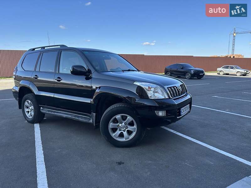 Внедорожник / Кроссовер Toyota Land Cruiser 2007 в Умани