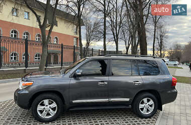 Внедорожник / Кроссовер Toyota Land Cruiser 2013 в 