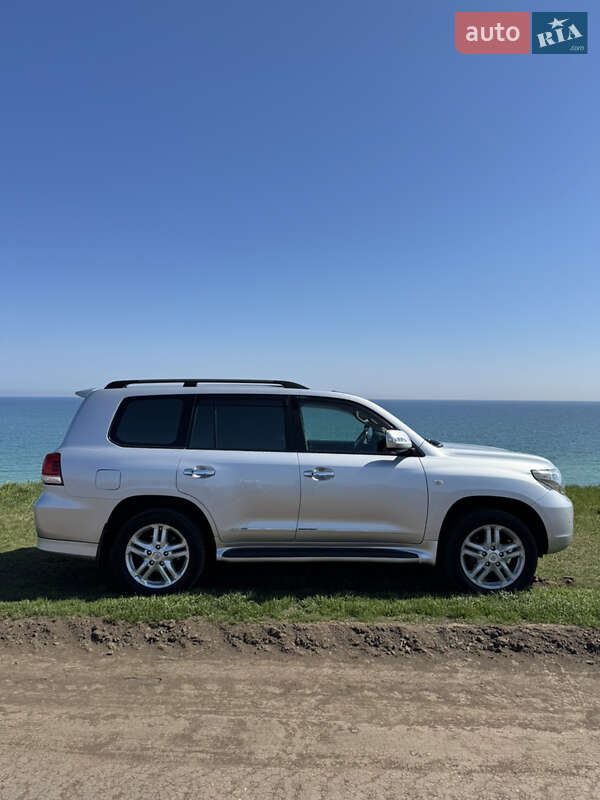 Внедорожник / Кроссовер Toyota Land Cruiser 2008 в Одессе