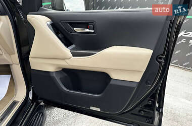 Позашляховик / Кросовер Toyota Land Cruiser 2021 в 