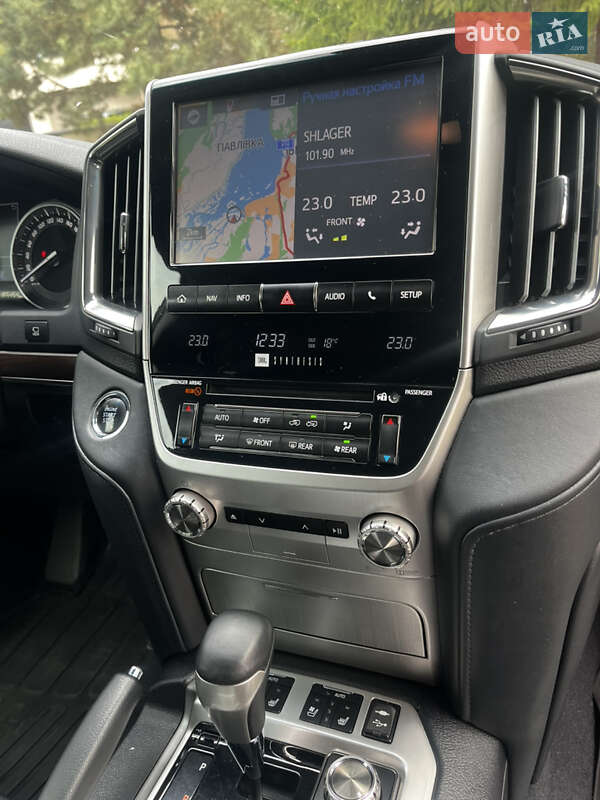 Внедорожник / Кроссовер Toyota Land Cruiser 2016 в Киеве