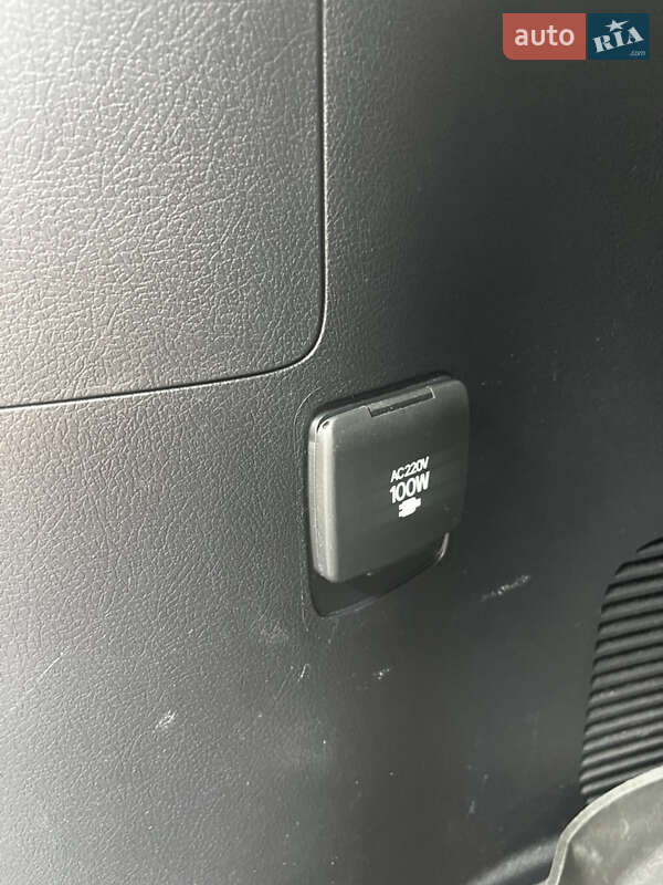 Внедорожник / Кроссовер Toyota Land Cruiser 2016 в Киеве