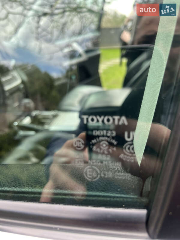 Внедорожник / Кроссовер Toyota Land Cruiser 2016 в Киеве