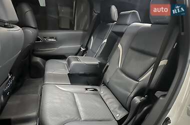 Внедорожник / Кроссовер Toyota Land Cruiser 2022 в 