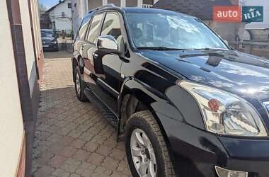 Внедорожник / Кроссовер Toyota Land Cruiser 2005 в 