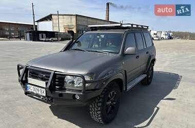 Внедорожник / Кроссовер Toyota Land Cruiser 2005 в 