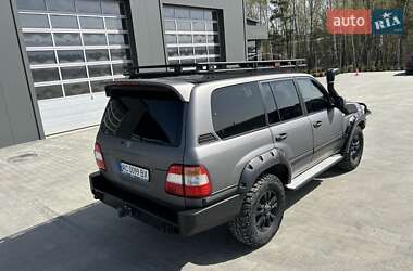 Внедорожник / Кроссовер Toyota Land Cruiser 2005 в 