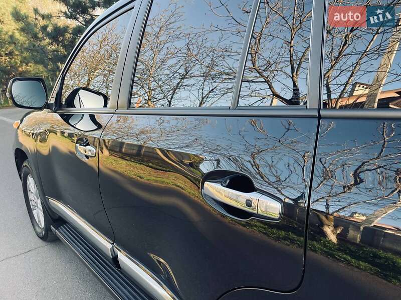 Позашляховик / Кросовер Toyota Land Cruiser 2014 в Одесі
