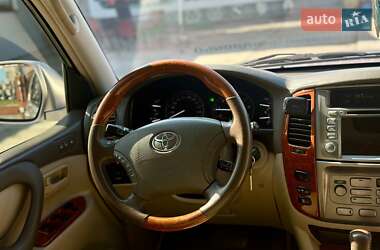 Позашляховик / Кросовер Toyota Land Cruiser 2003 в 