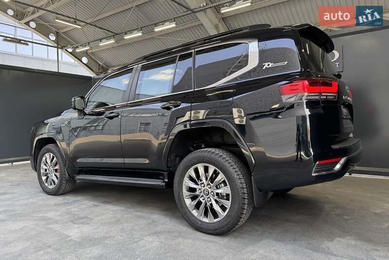 Внедорожник / Кроссовер Toyota Land Cruiser 2022 в Киеве