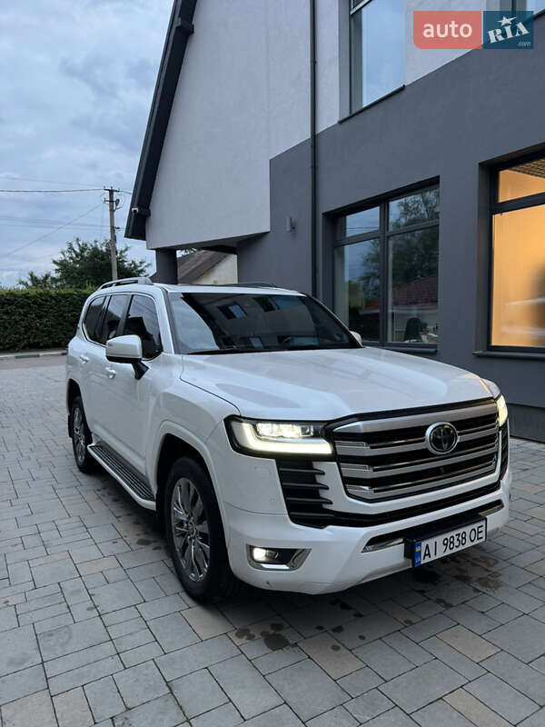 Toyota Land Cruiser 2021