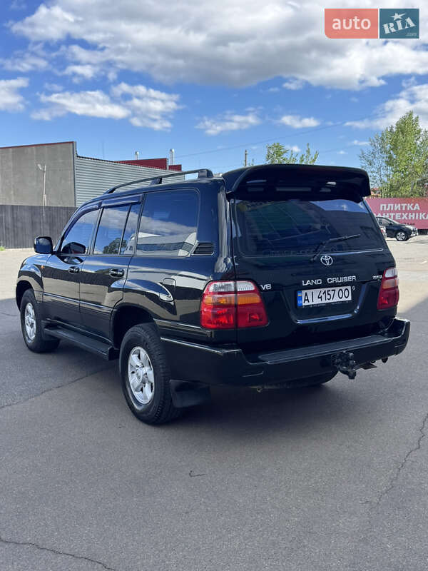 Внедорожник / Кроссовер Toyota Land Cruiser 2002 в Киеве