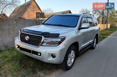 Внедорожник / Кроссовер Toyota Land Cruiser 2012 в 